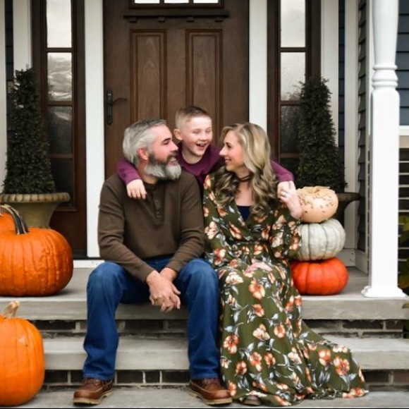 Meet Your Seller/Buyer! - Picture 4 of 4